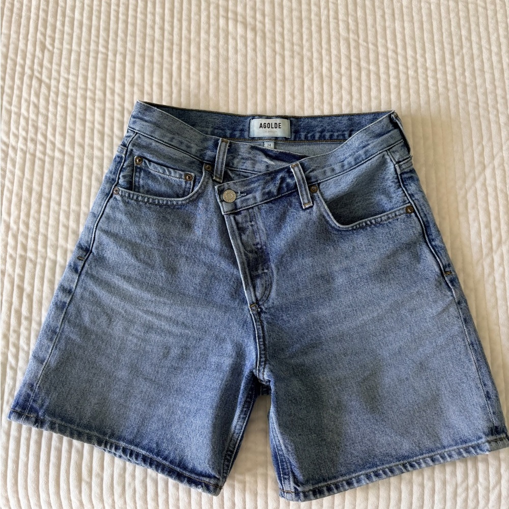 Agolde Classic Indigo Denim Shorts